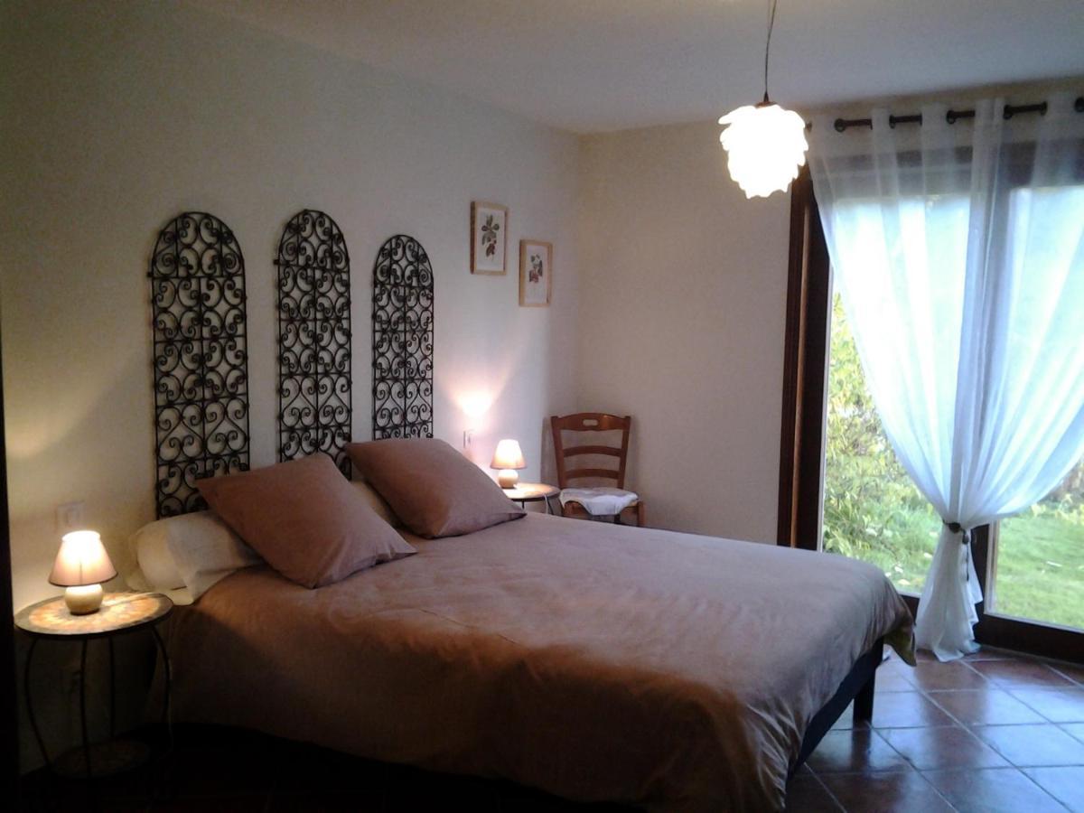 Bed and Breakfast Le Martinou Le Cayrol Esterno foto