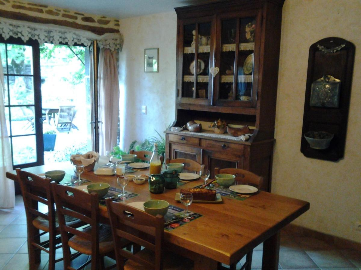 Bed and Breakfast Le Martinou Le Cayrol Esterno foto