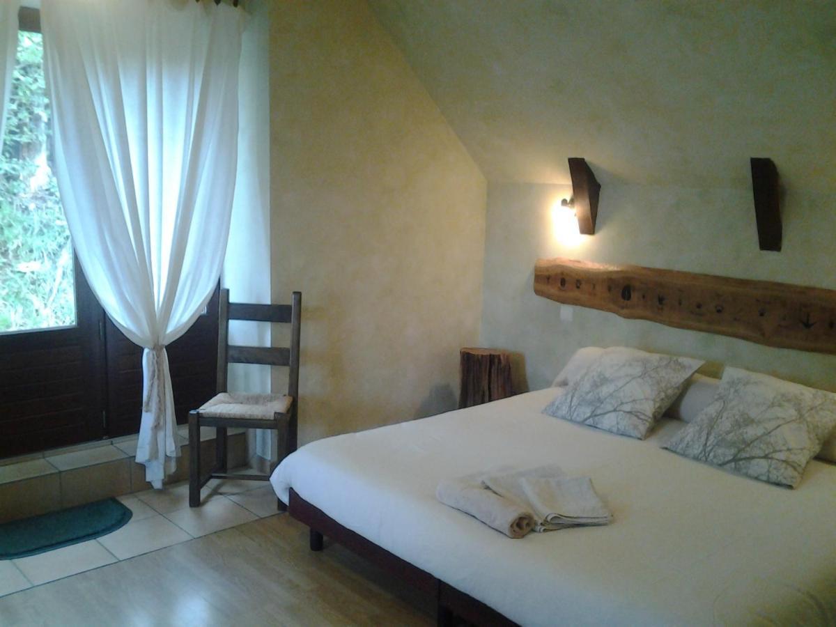 Bed and Breakfast Le Martinou Le Cayrol Esterno foto