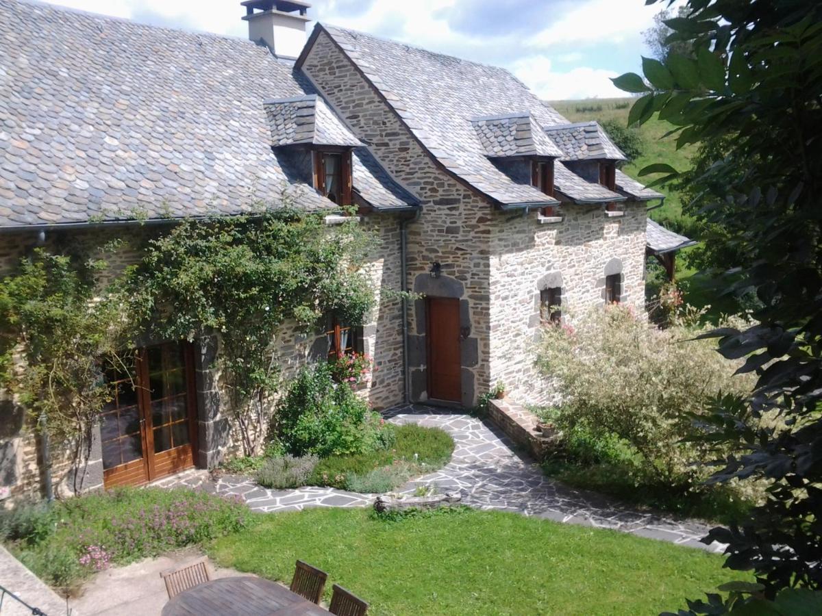 Bed and Breakfast Le Martinou Le Cayrol Esterno foto